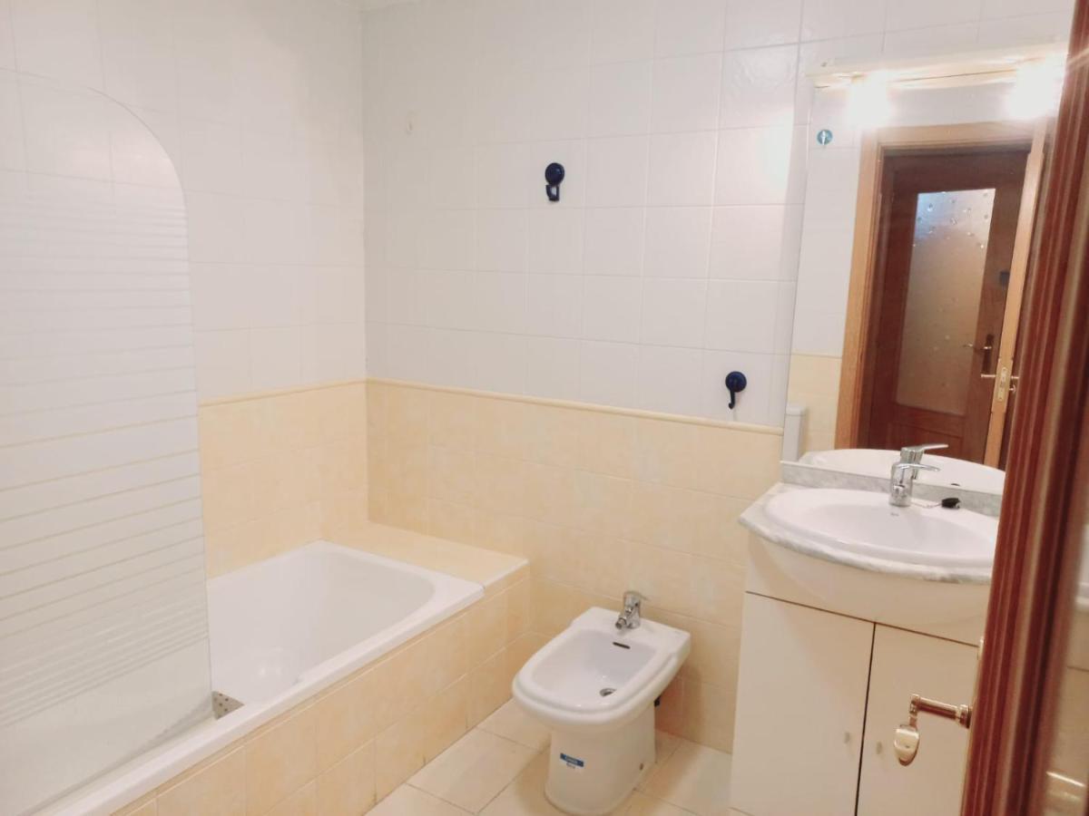 Apartamento Centrico Para 3 Con Wifi Y Garaje Tudela de Duero エクステリア 写真