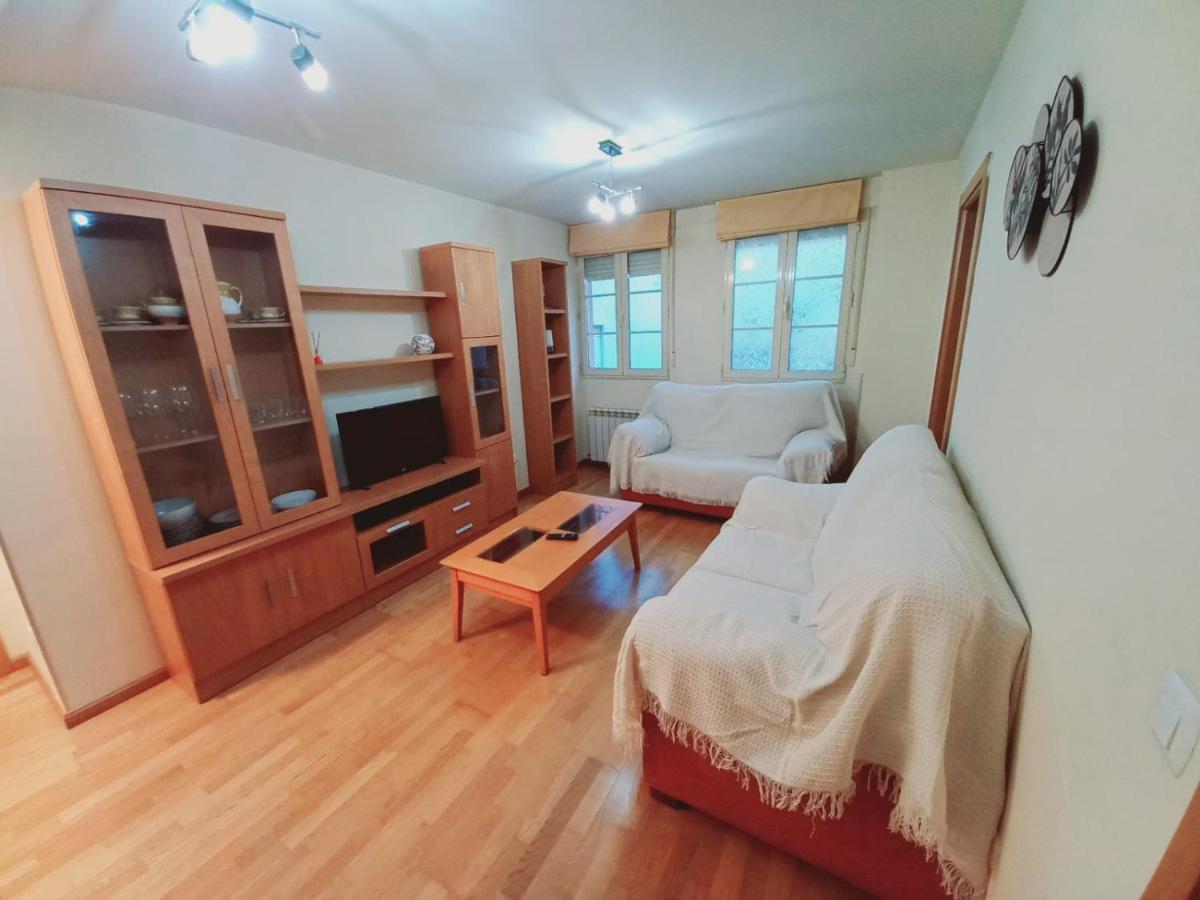 Apartamento Centrico Para 3 Con Wifi Y Garaje Tudela de Duero エクステリア 写真
