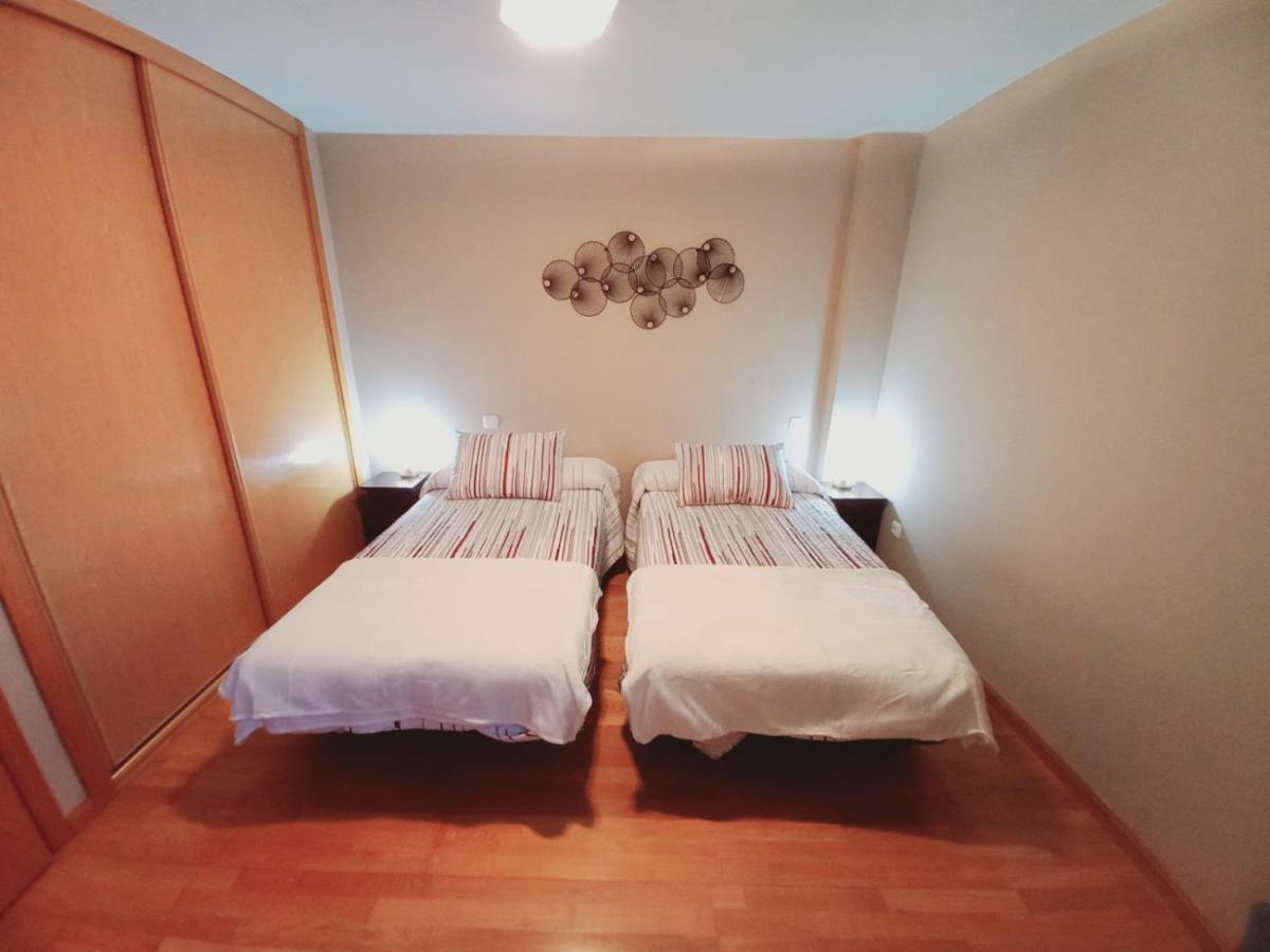 Apartamento Centrico Para 3 Con Wifi Y Garaje Tudela de Duero エクステリア 写真
